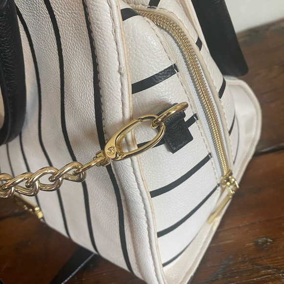 Betsy Johnson black and white striped Handbag with Bow and flower Accent - Picture 15 of 16